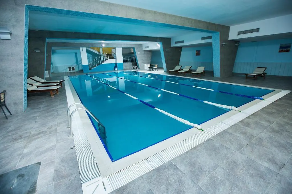 Caspian Business Hotel & Spa Baku 5*,